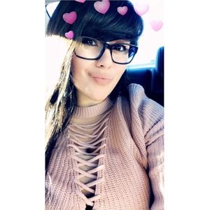 Meet your Posher, Amanda